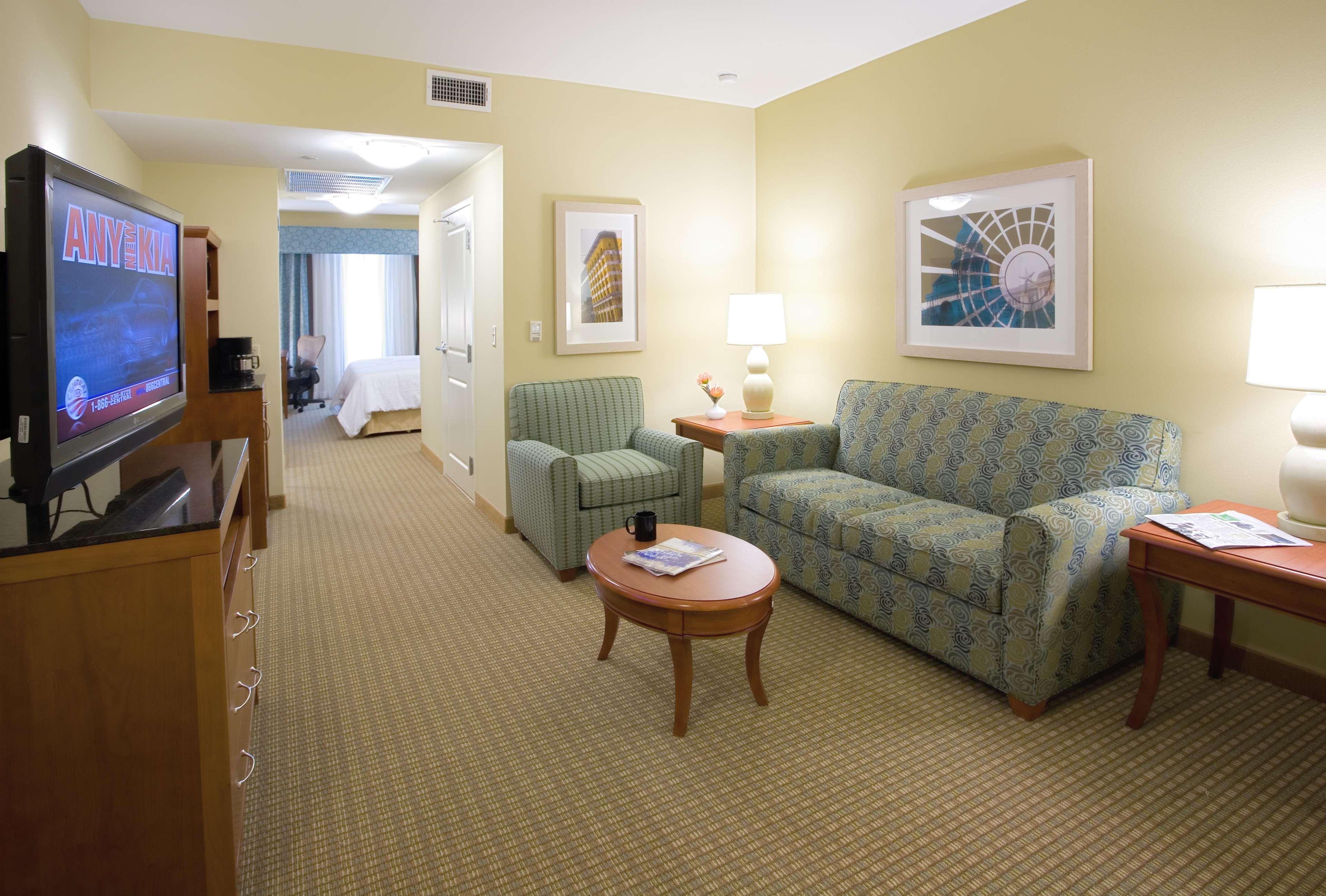 Hilton Garden Inn Dallas ריצרדסון מראה חיצוני תמונה