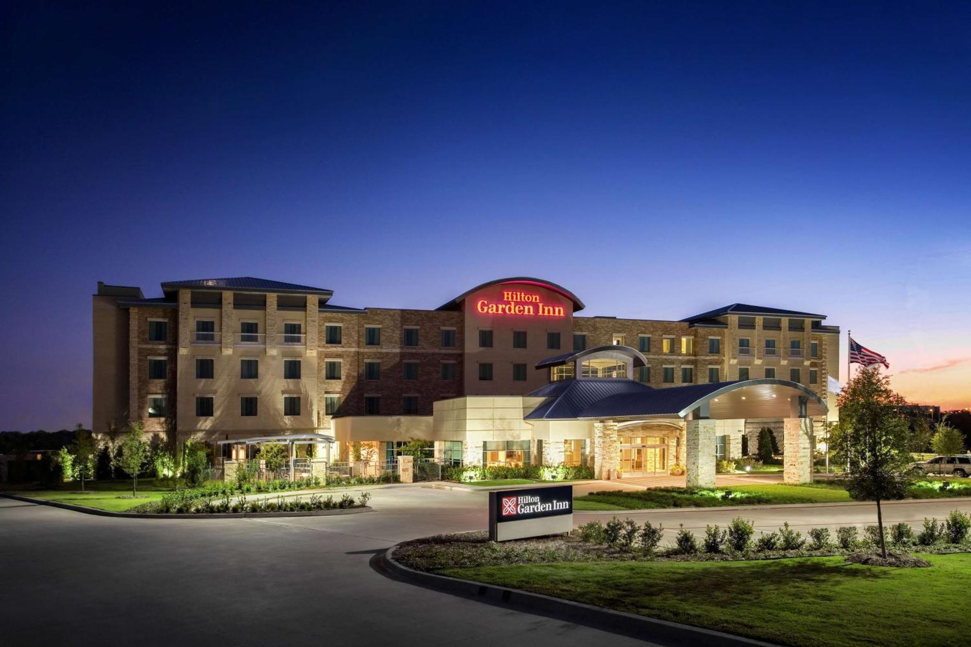 Hilton Garden Inn Dallas ריצרדסון מראה חיצוני תמונה